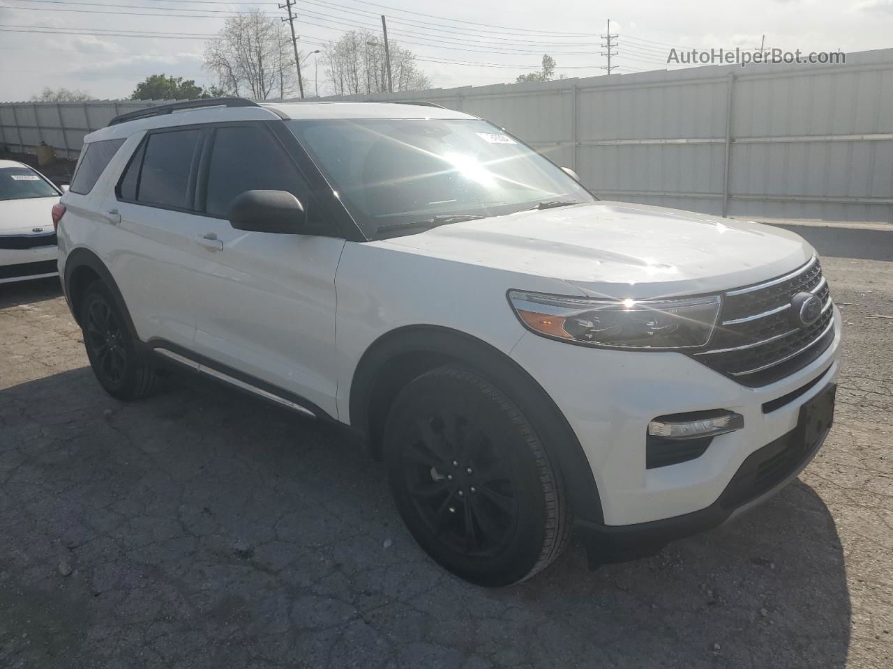 2020 Ford Explorer Xlt White vin: 1FMSK8DH9LGA51313