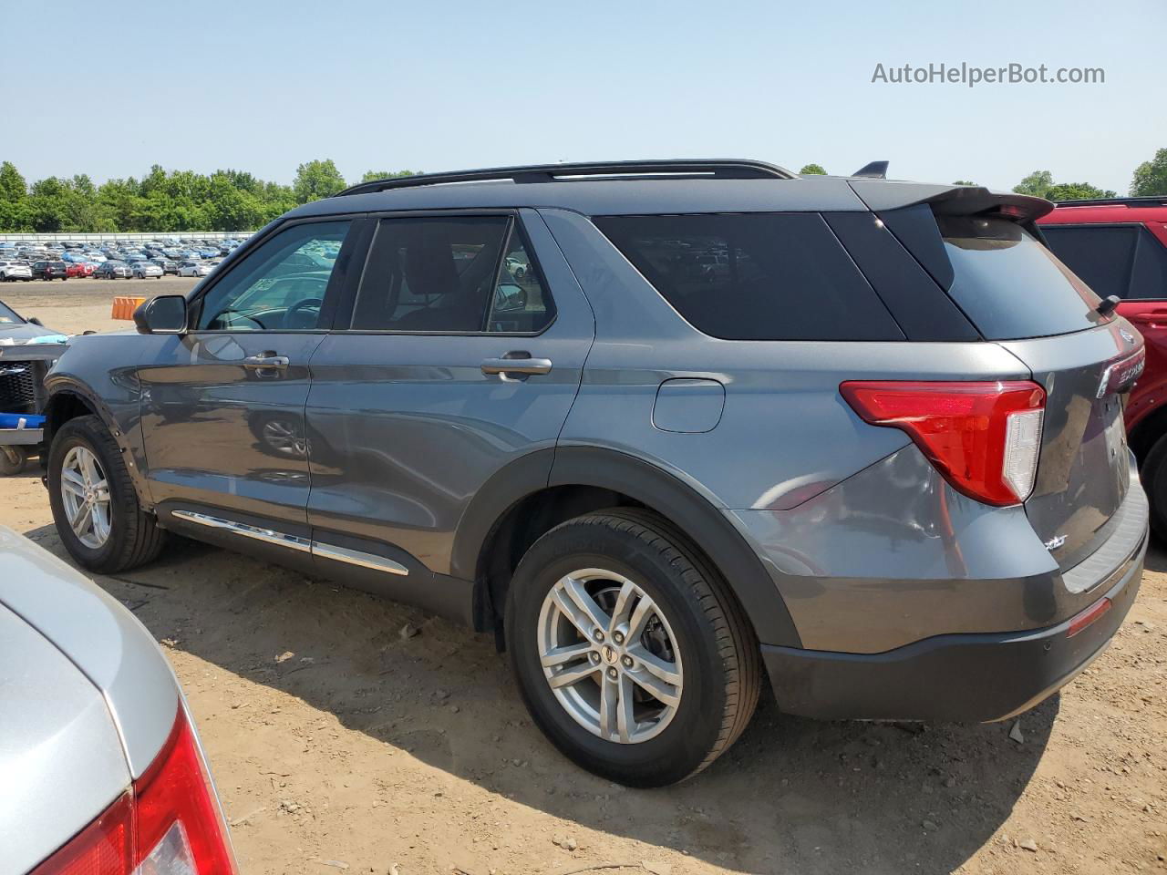 2021 Ford Explorer Xlt Gray vin: 1FMSK8DH9MGB38548