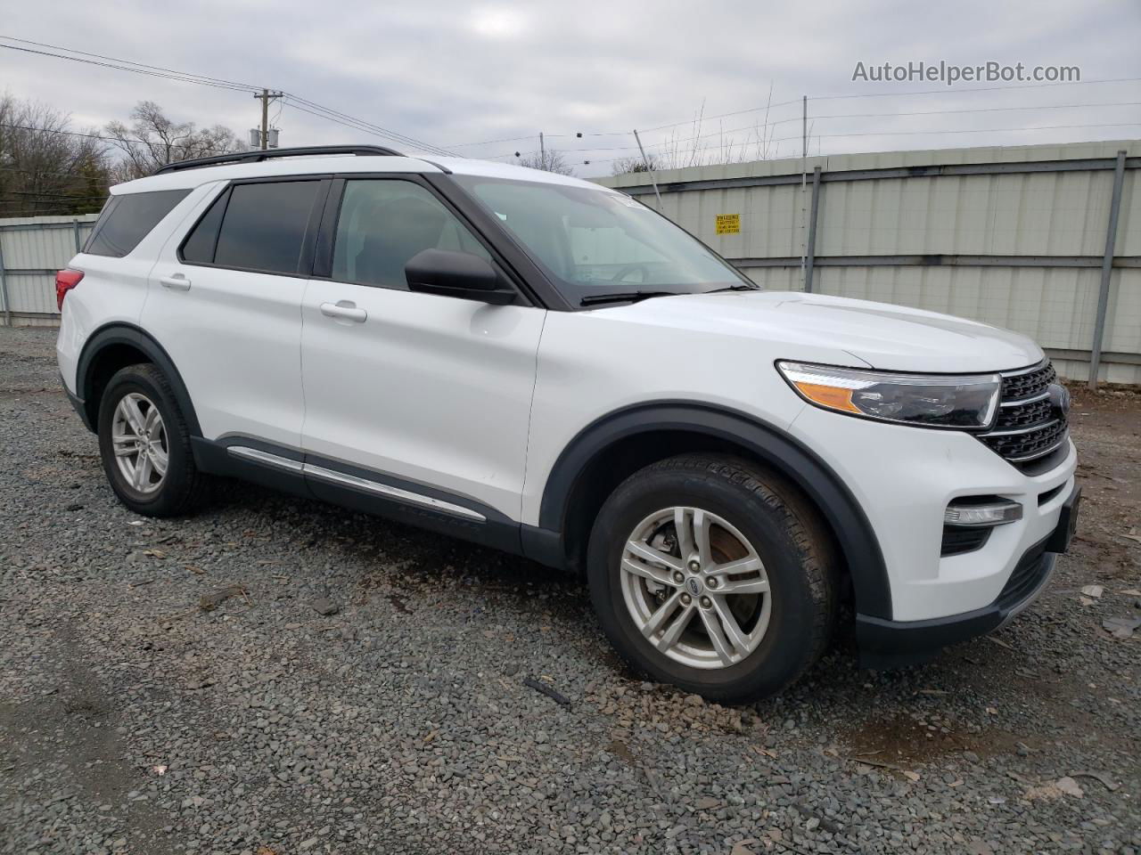 2021 Ford Explorer Xlt White vin: 1FMSK8DH9MGB75504