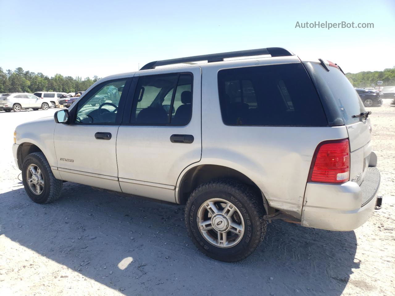 2005 Ford Explorer Xlt Silver vin: 1FMZU63K25UA62023