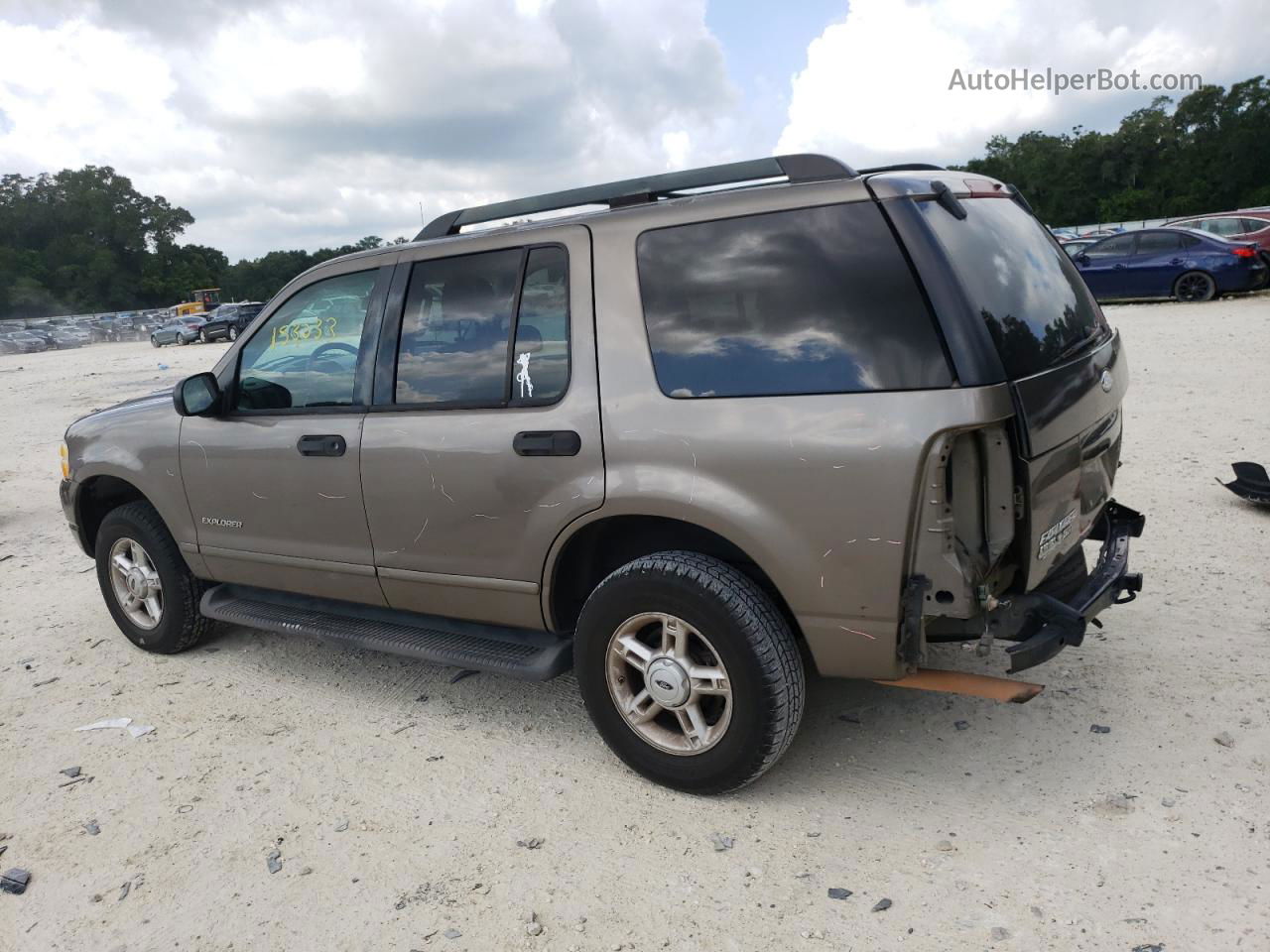 2005 Ford Explorer Xlt Brown vin: 1FMZU63K25UB92173