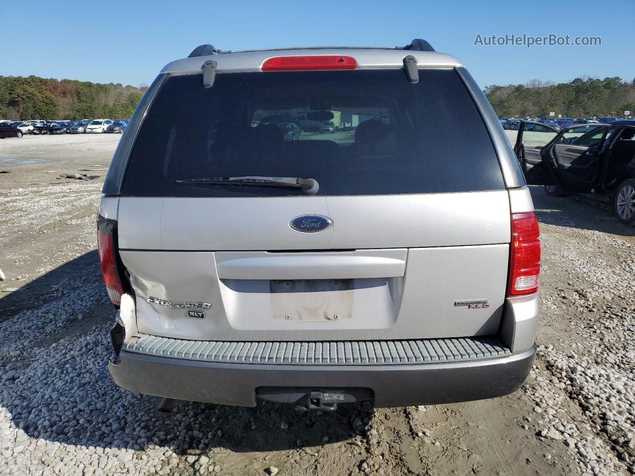 2005 Ford Explorer Xlt Silver vin: 1FMZU63K65UA50330