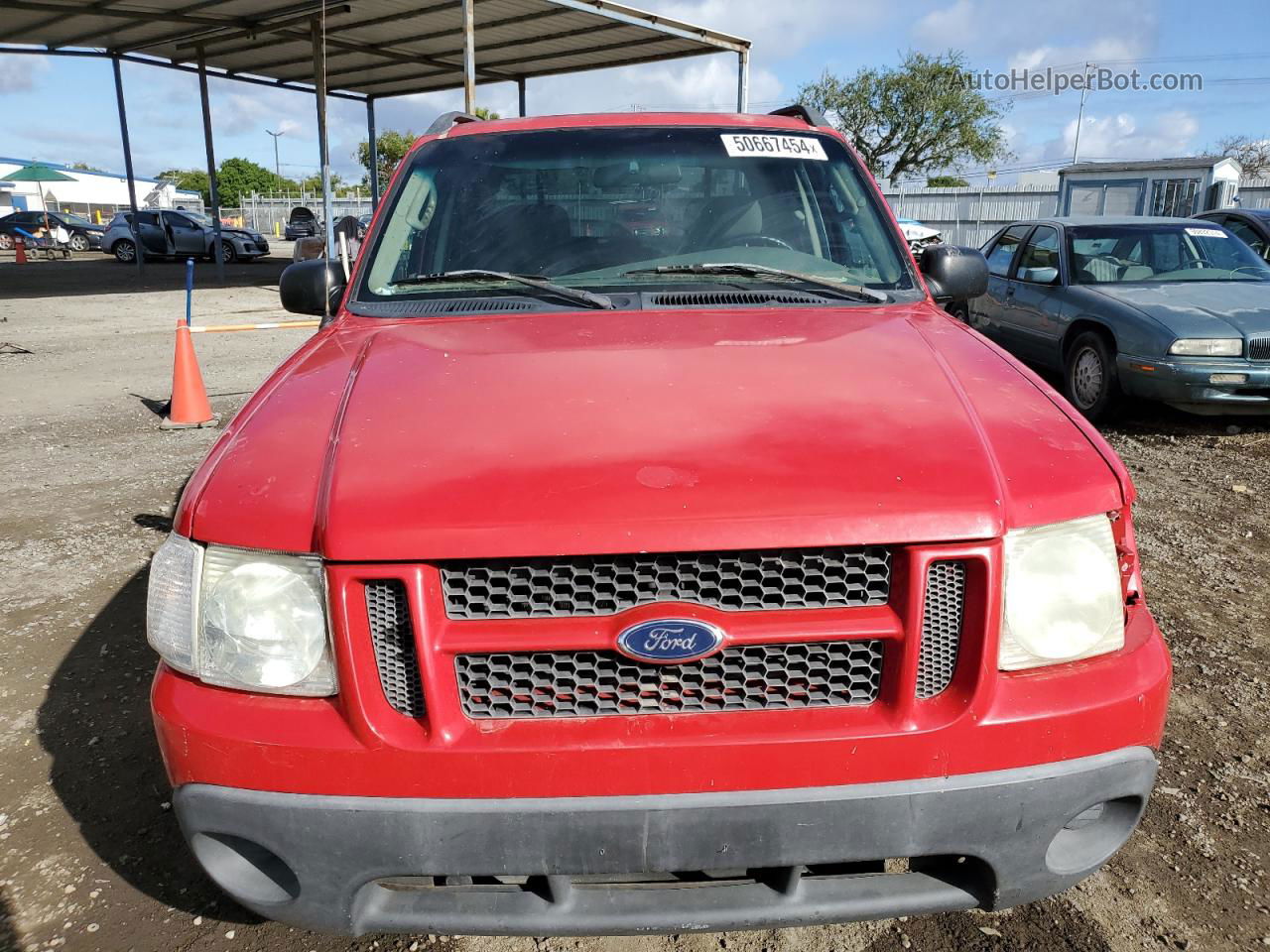 2005 Ford Explorer Sport Trac  Red vin: 1FMZU67K05UB94319