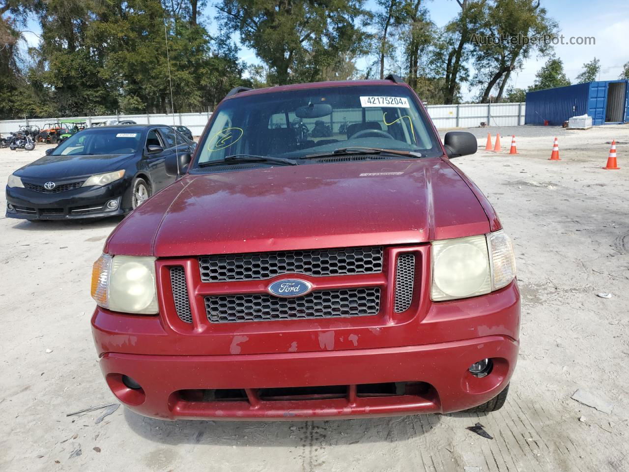 2005 Ford Explorer Sport Trac  Red vin: 1FMZU67K65UB73359