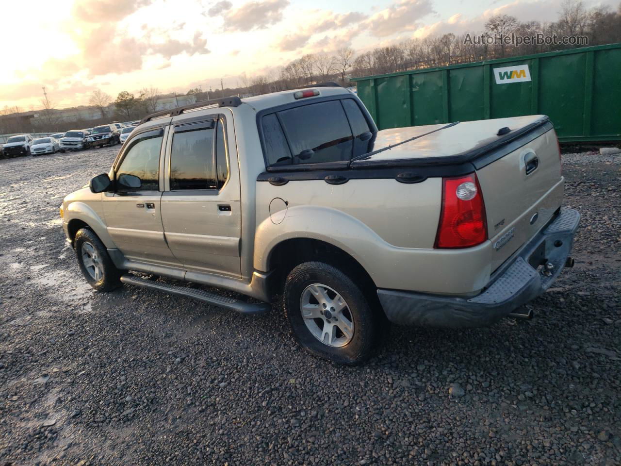 2005 Ford Explorer Sport Trac  Tan vin: 1FMZU67K95UA93988