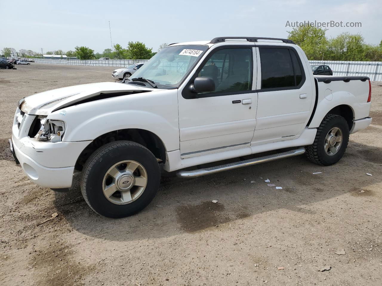 2005 Ford Explorer Sport Trac  White vin: 1FMZU67KX5UB93243