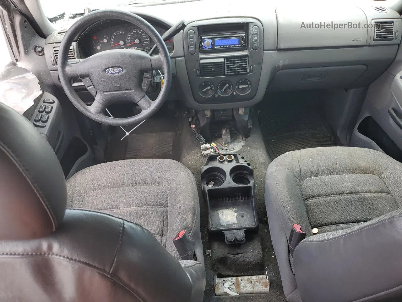 2005 Ford Explorer Xls Белый vin: 1FMZU72K45UB18244