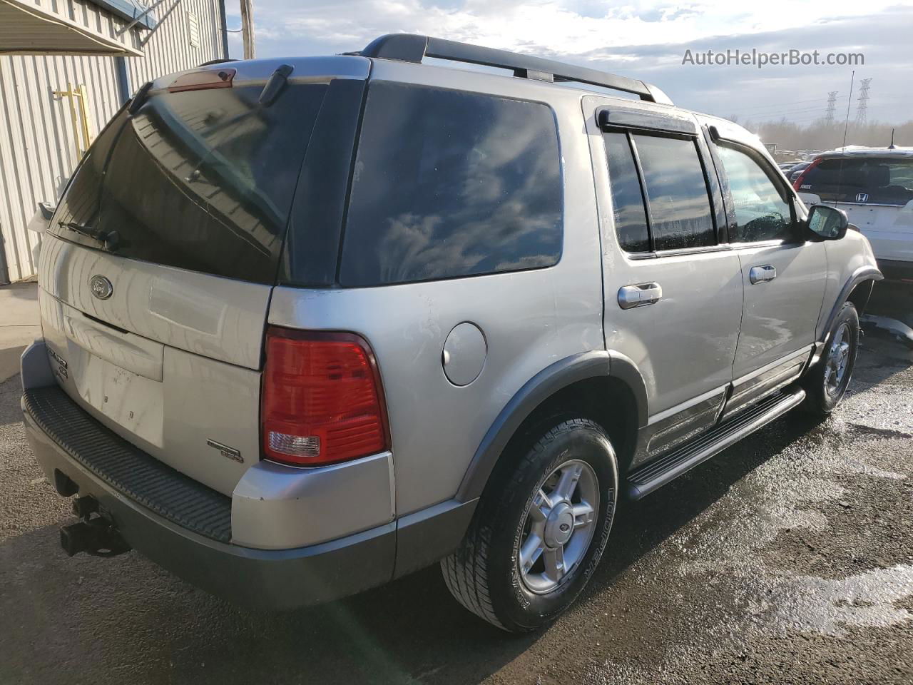 2005 Ford Explorer Xlt Silver vin: 1FMZU73E05UA82674