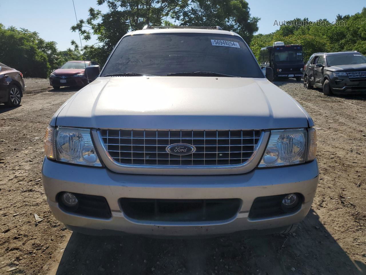 2005 Ford Explorer Xlt Silver vin: 1FMZU73E15UB60587