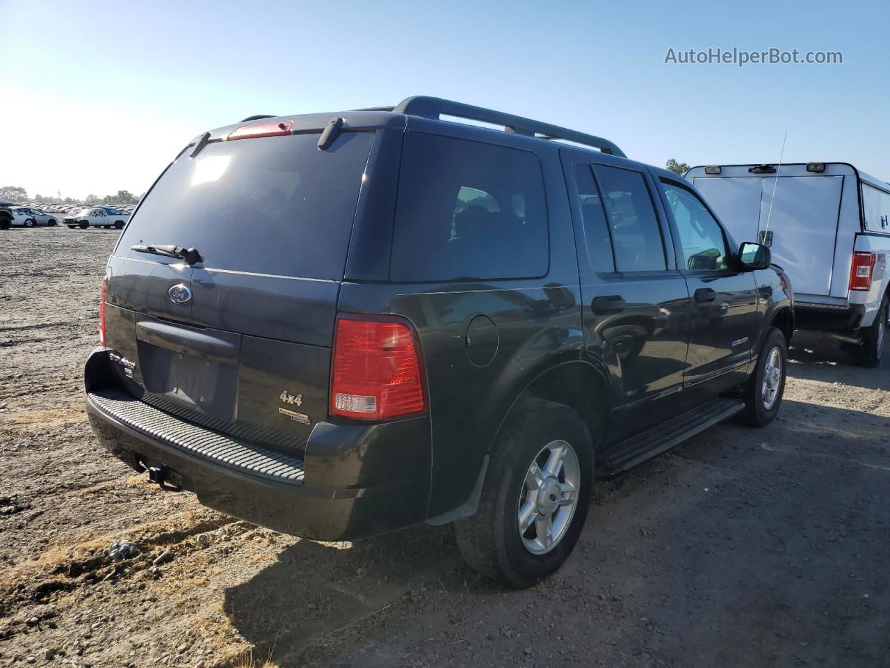 2005 Ford Explorer Xlt Gray vin: 1FMZU73E45ZA30385