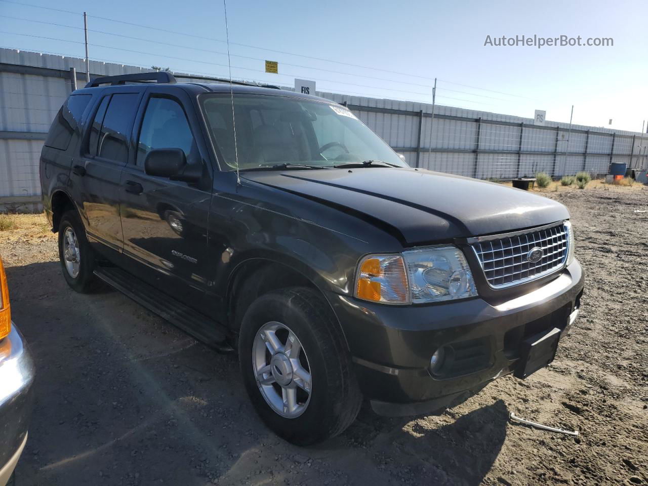 2005 Ford Explorer Xlt Gray vin: 1FMZU73E45ZA30385