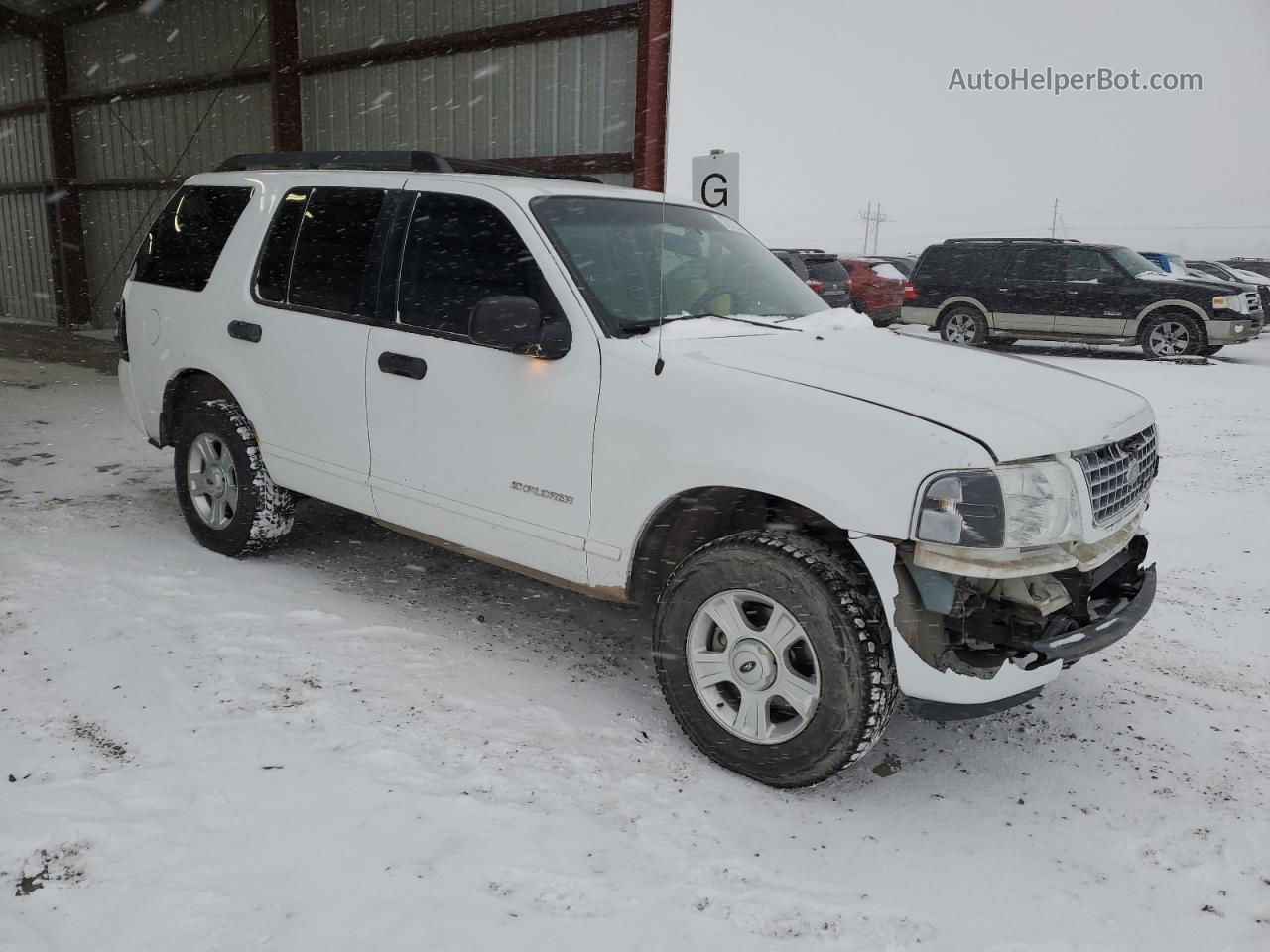 2005 Ford Explorer Xlt White vin: 1FMZU73E45ZA31634