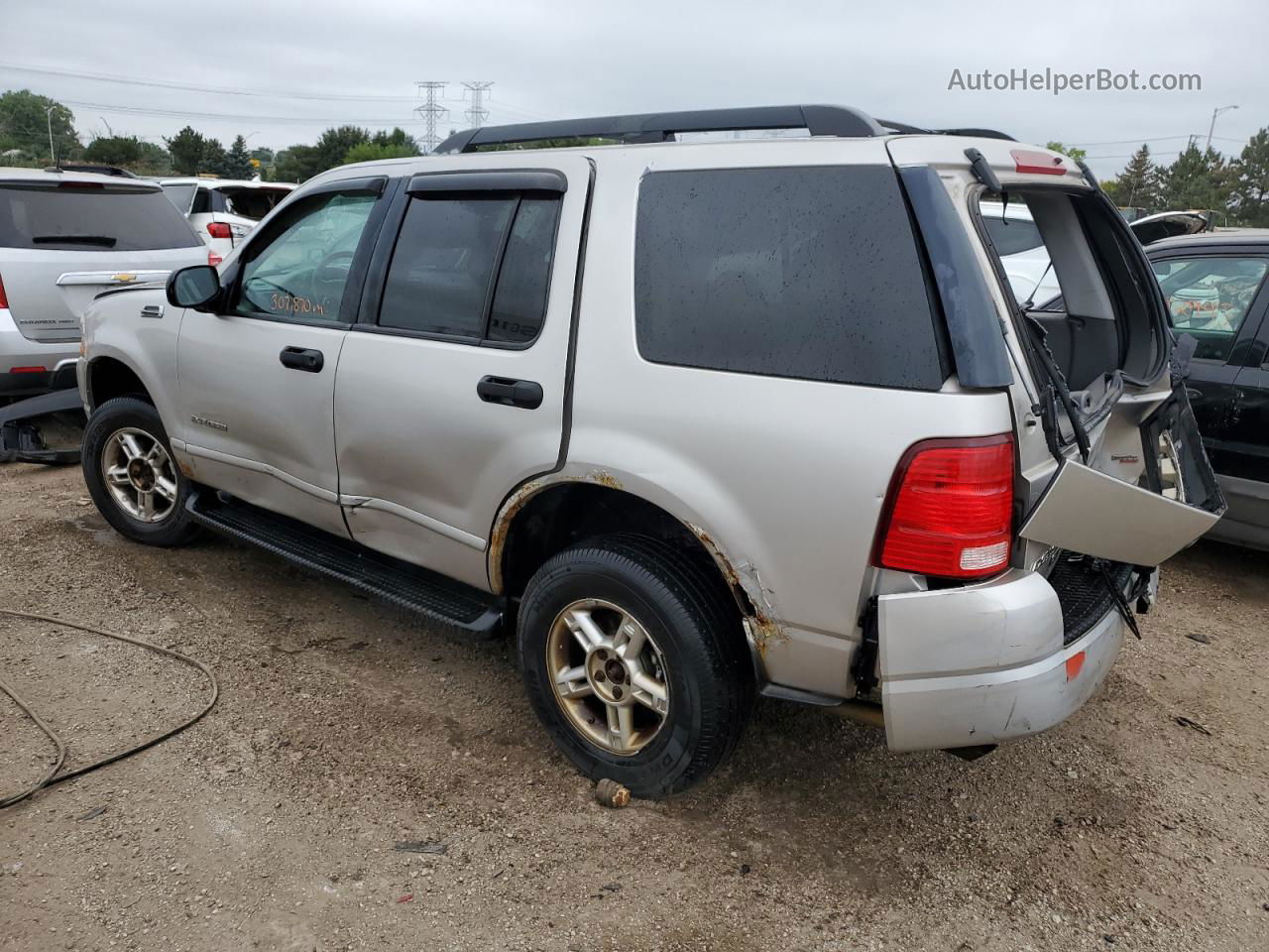 2005 Ford Explorer Xlt Silver vin: 1FMZU73E55UC00671