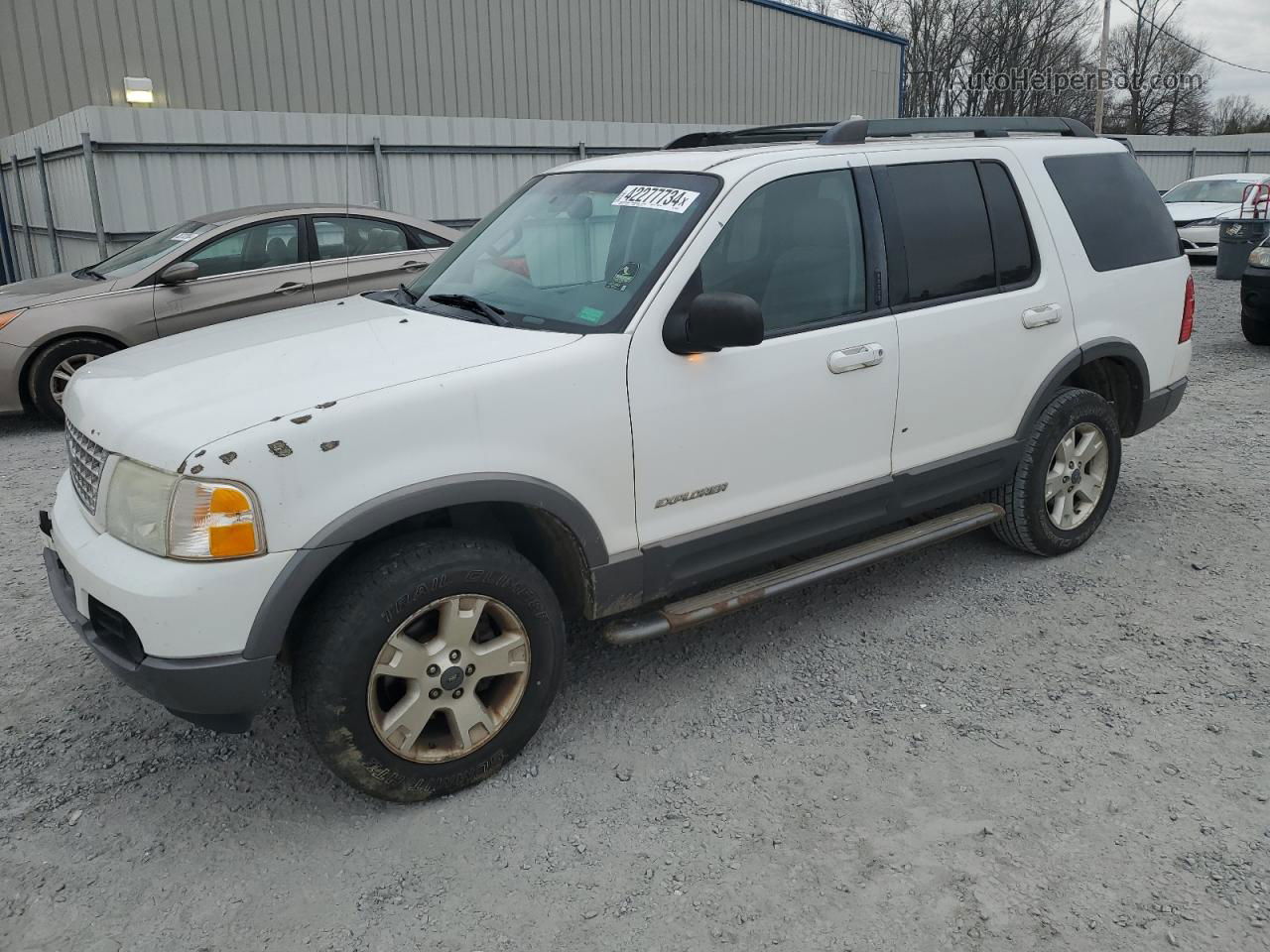 2005 Ford Explorer Xlt White vin: 1FMZU73K05UB48520