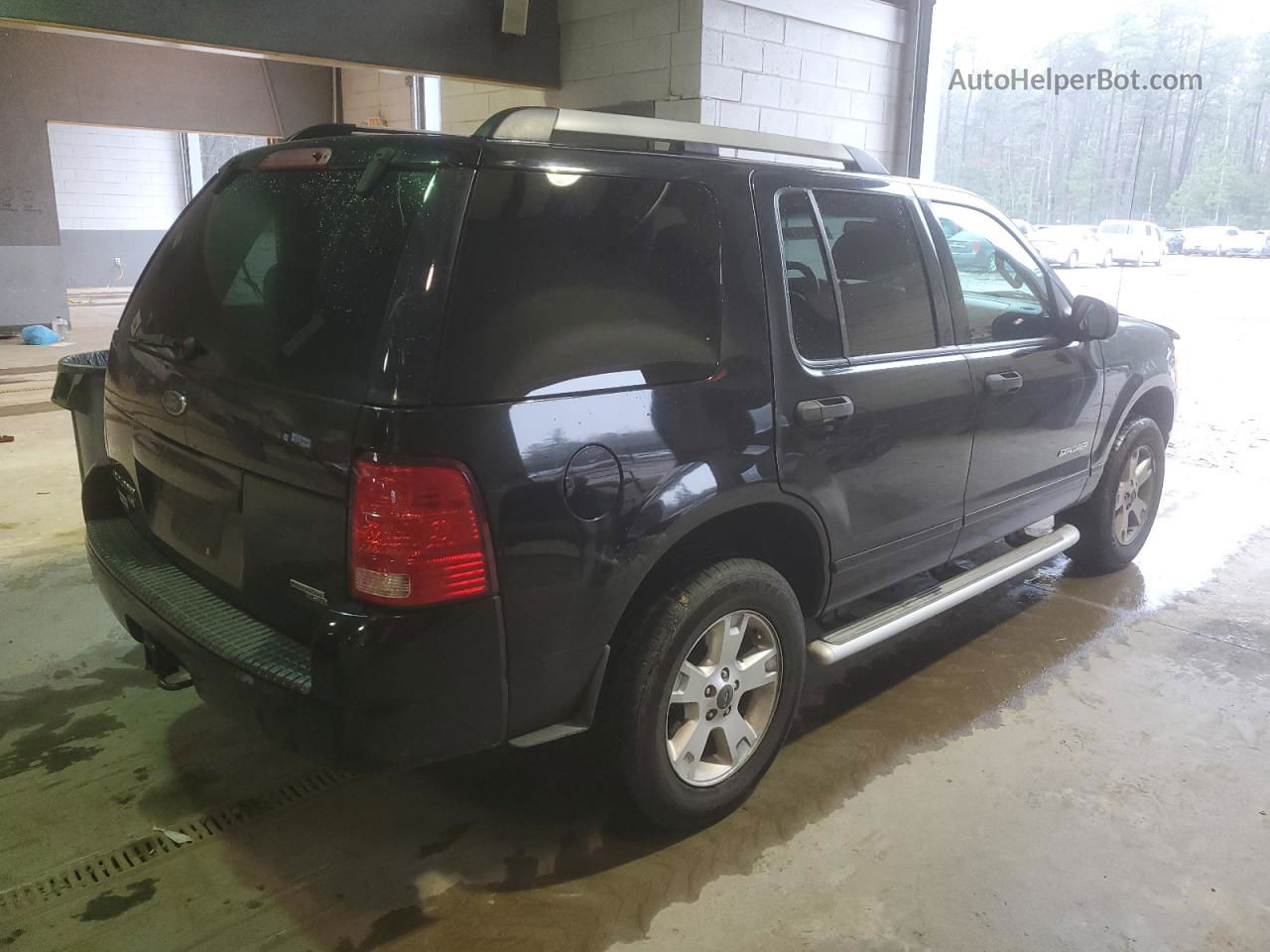 2005 Ford Explorer Xlt Black vin: 1FMZU73K25UB03644