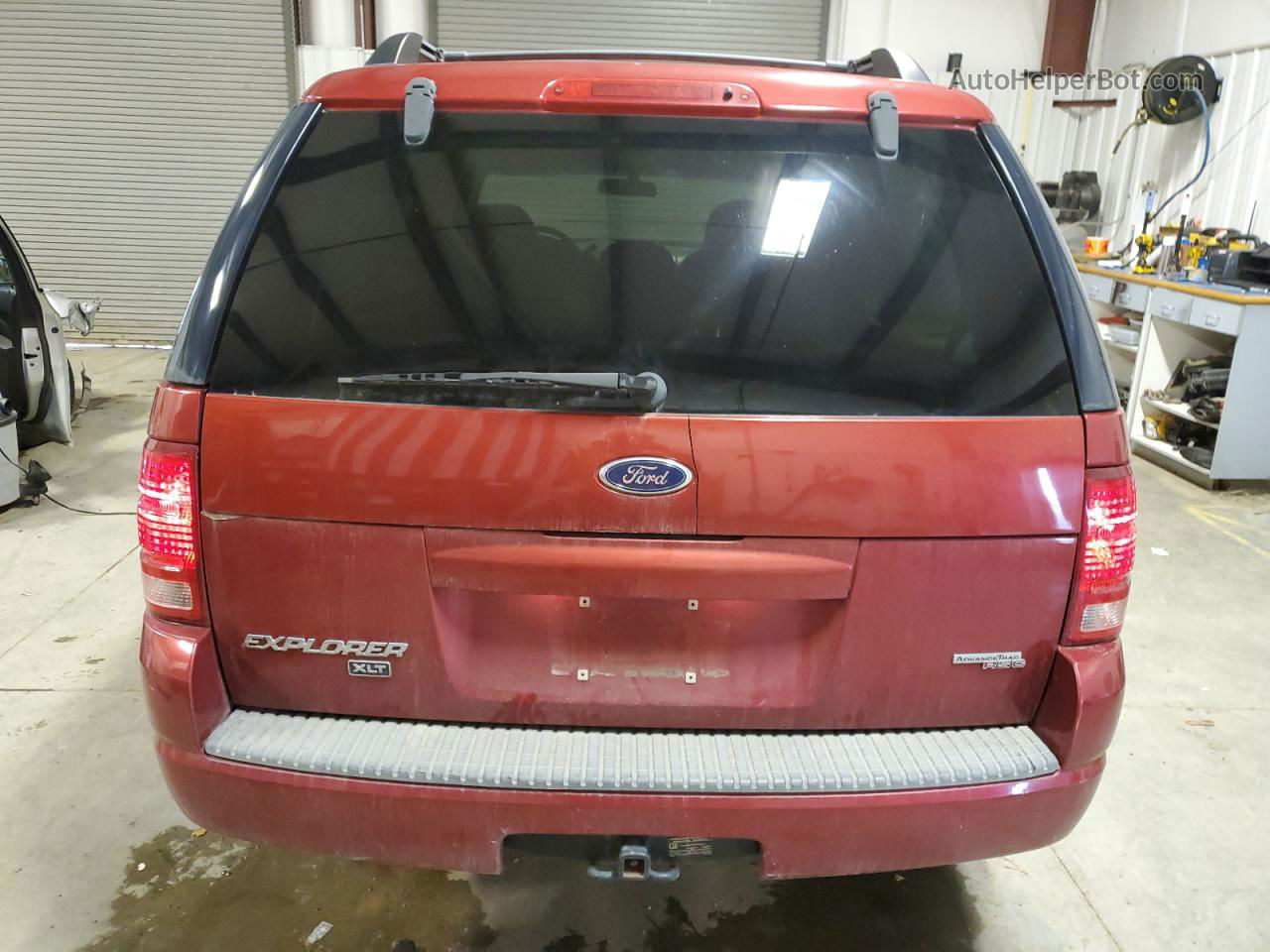 2005 Ford Explorer Xlt Burgundy vin: 1FMZU73K25UB09024