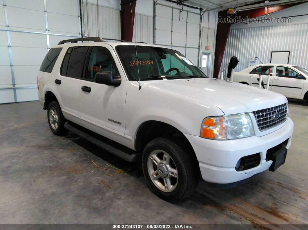 2005 Ford Explorer Xlt White vin: 1FMZU73K35ZA17276