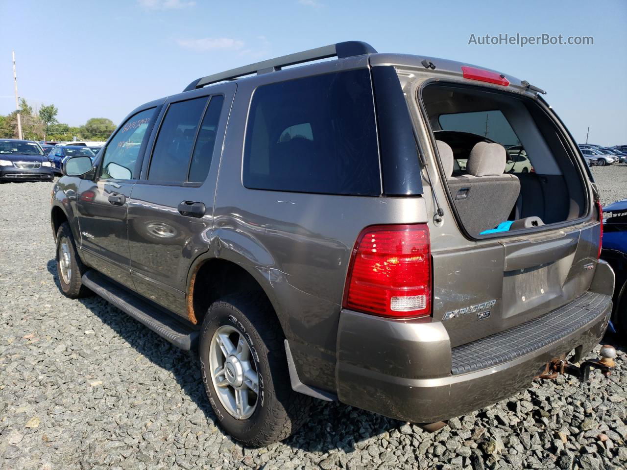 2005 Ford Explorer Xlt Tan vin: 1FMZU73K65UB60977