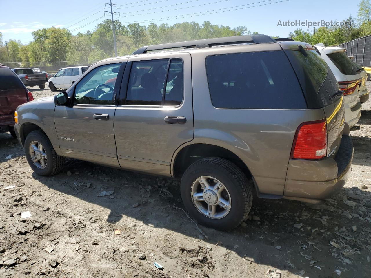 2005 Ford Explorer Xlt Beige vin: 1FMZU73K75UA95881