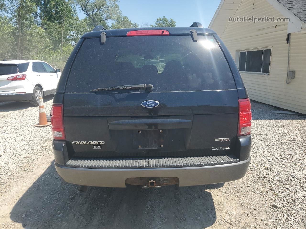 2005 Ford Explorer Xlt Black vin: 1FMZU73K85UC00024