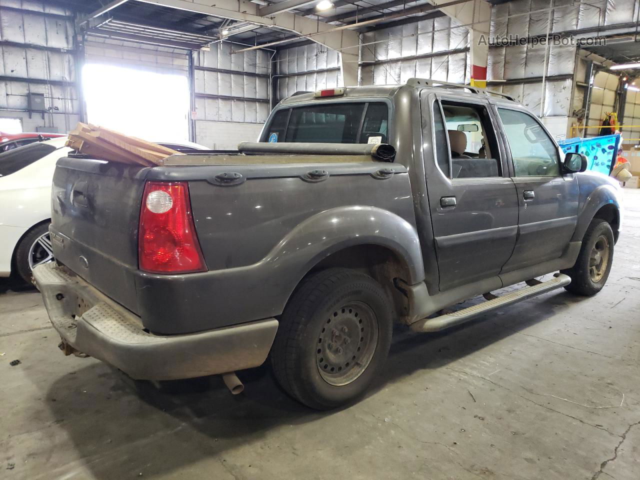 2005 Ford Explorer Sport Trac  Gray vin: 1FMZU77K05UB90549