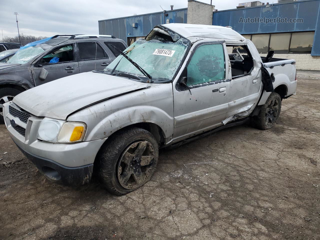 2005 Ford Explorer Sport Trac  White vin: 1FMZU77K25UA23190