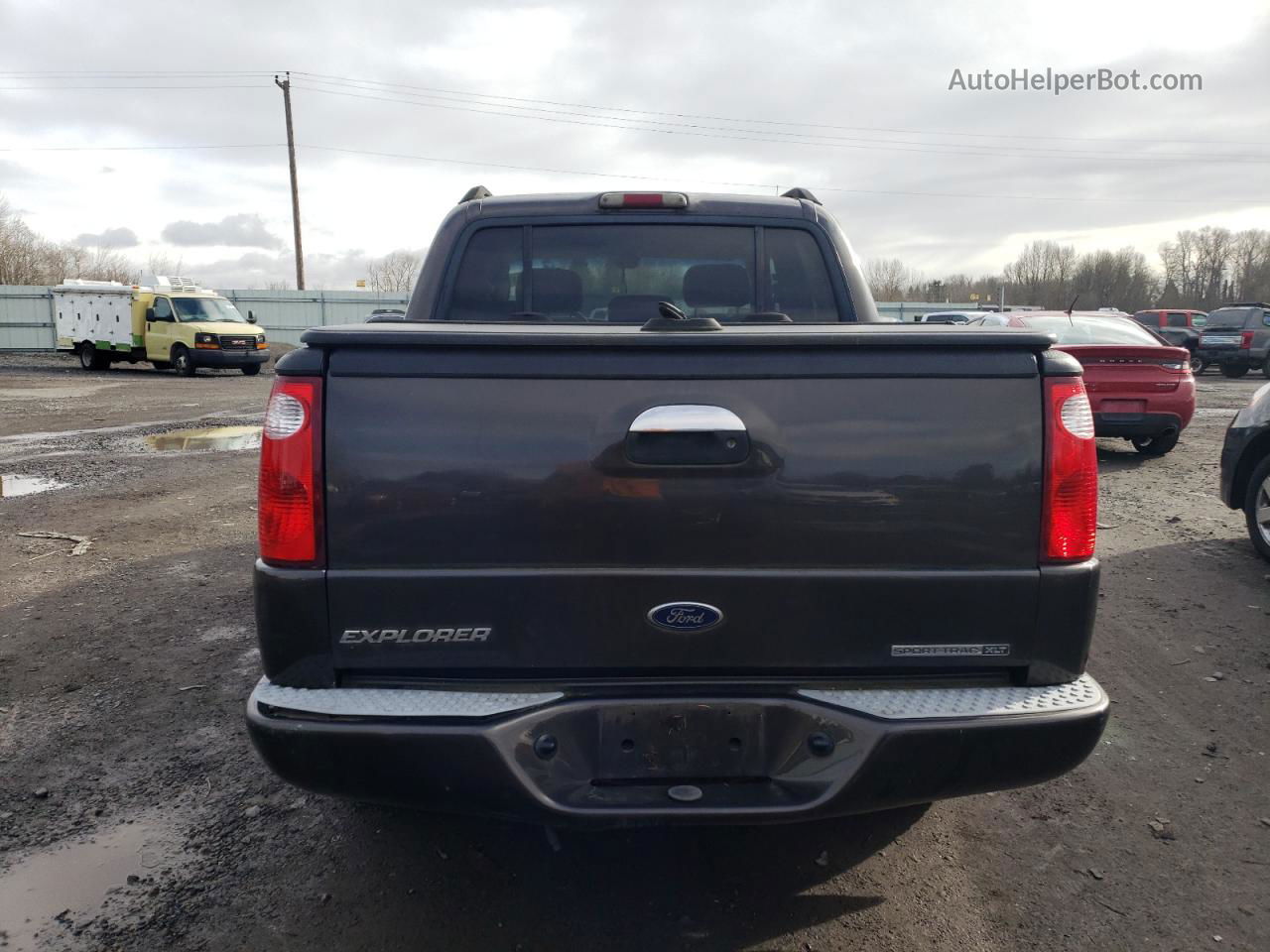 2005 Ford Explorer Sport Trac  Gray vin: 1FMZU77K95UA64769