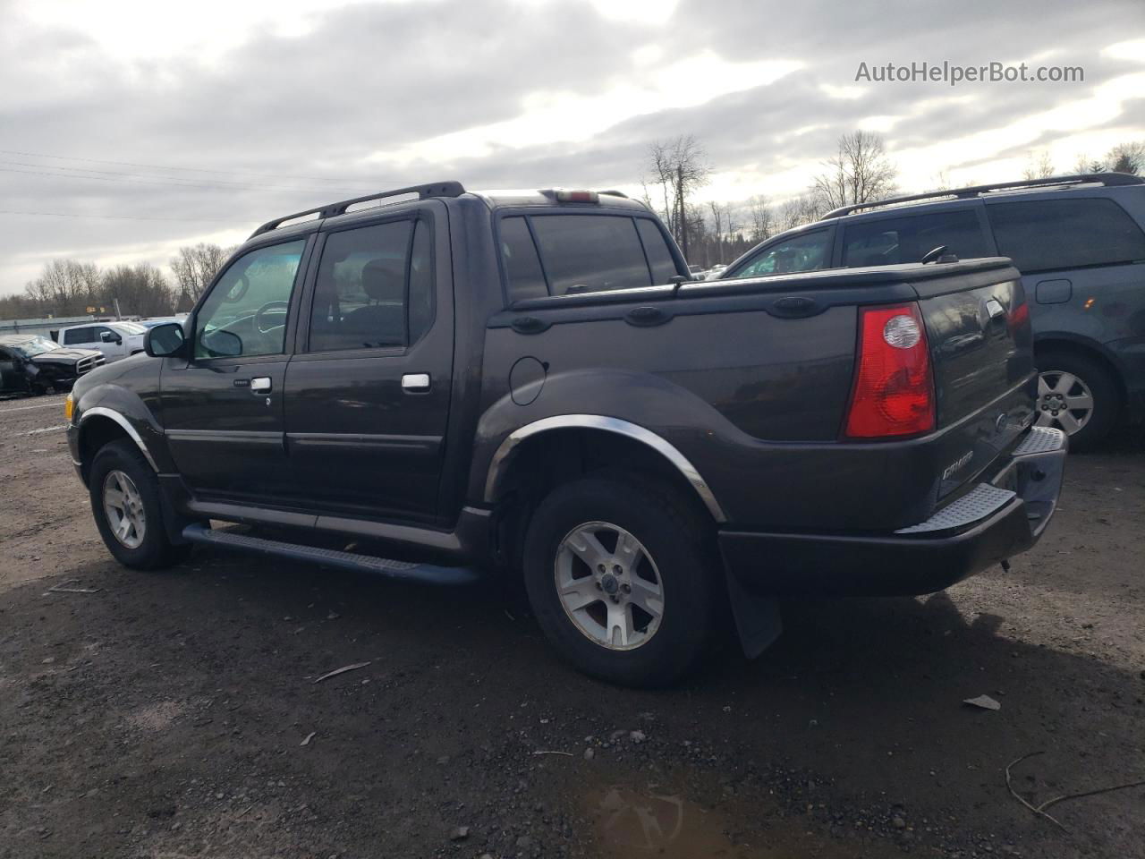 2005 Ford Explorer Sport Trac  Gray vin: 1FMZU77K95UA64769