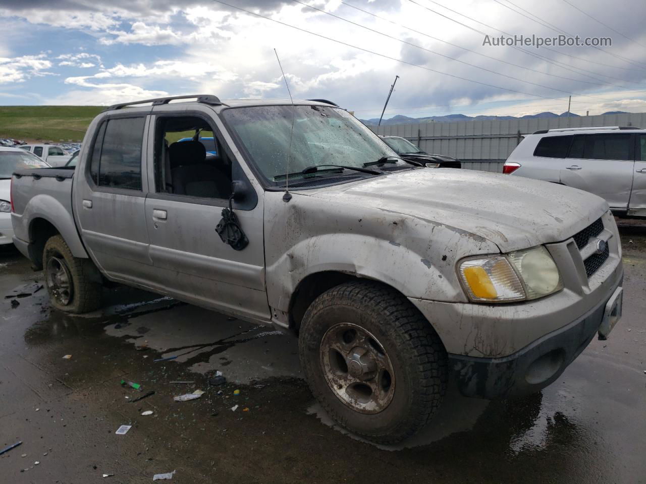 2005 Ford Explorer Sport Trac  Silver vin: 1FMZU77KX5UB07323