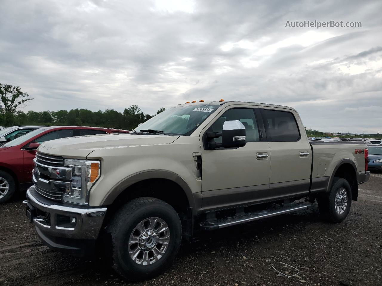 2018 Ford F250 Beige vin: 1A045889