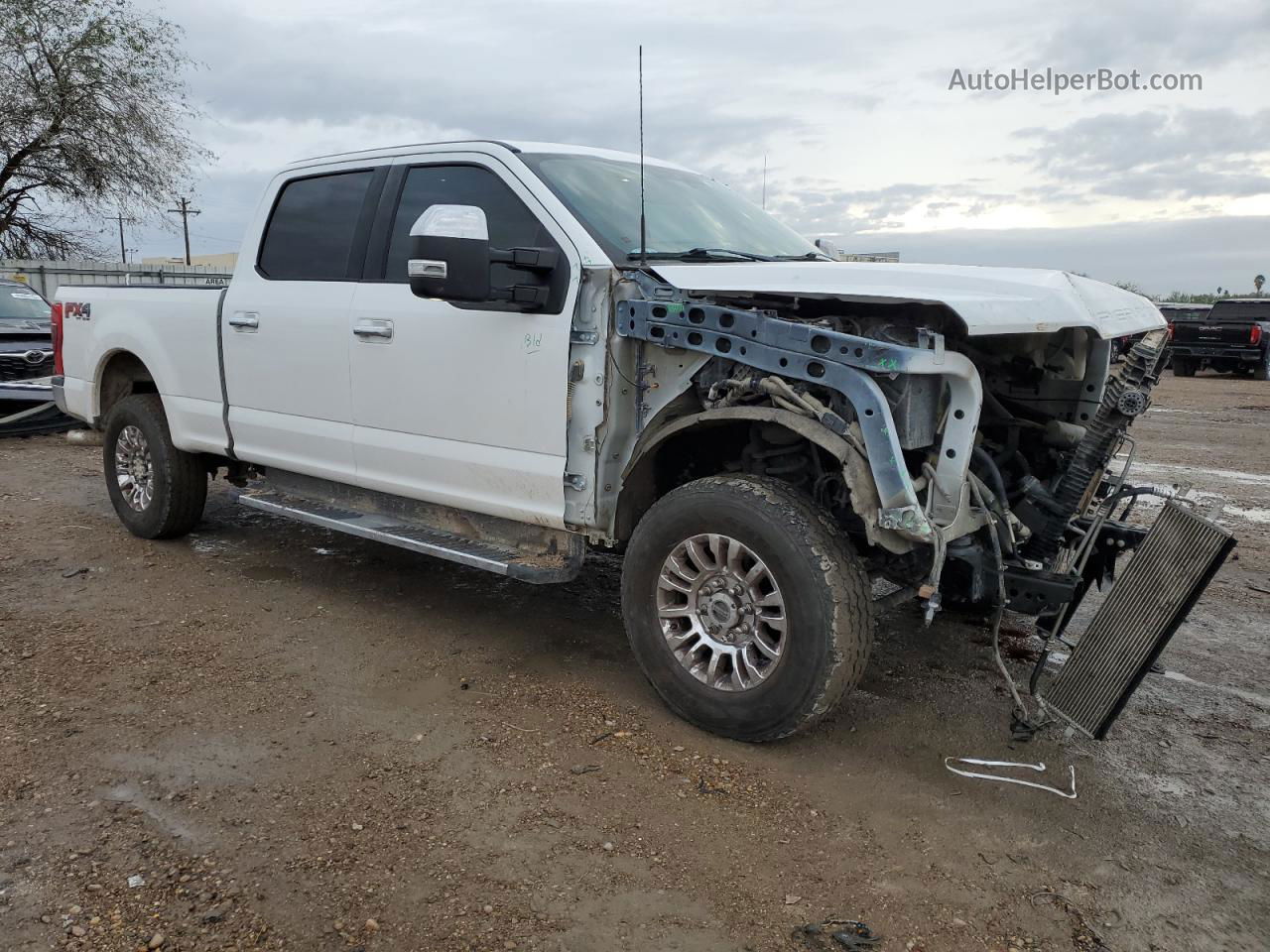 2020 Ford F250 Super Duty White vin: 1FT7W2B64LEC87540