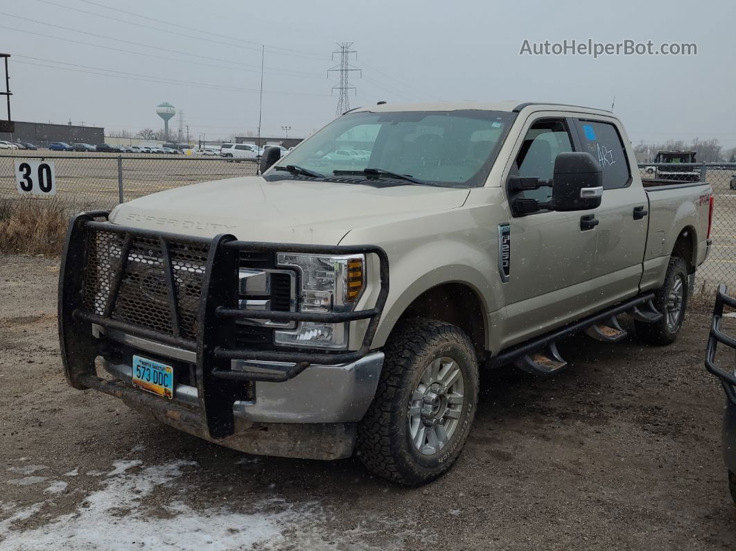 2018 Ford F-250 Xlt Золотой vin: 1FT7W2B69JEC26861