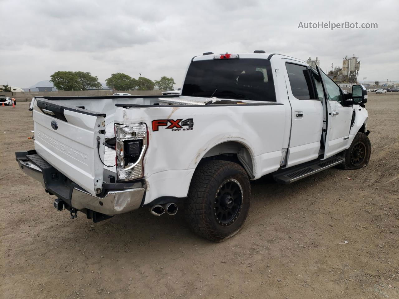 2020 Ford F250 Super Duty White vin: 1FT7W2BT0LEE62310