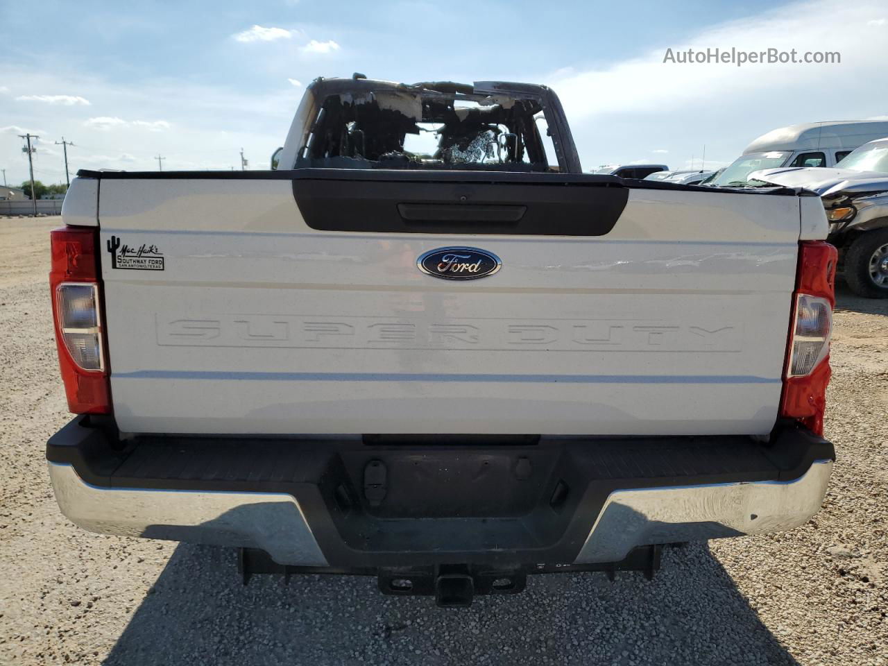 2020 Ford F250 Super Duty White vin: 1FT7W2BT1LED58456