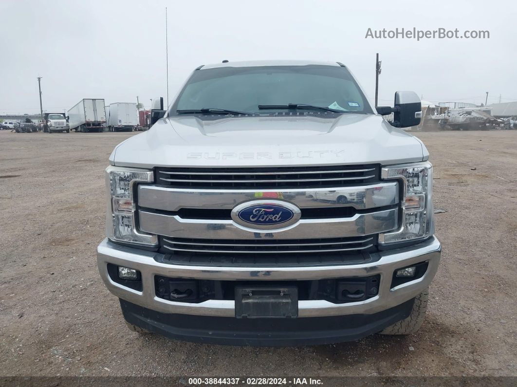 2018 Ford F-250 Lariat Серебряный vin: 1FT7W2BT2JEB89206