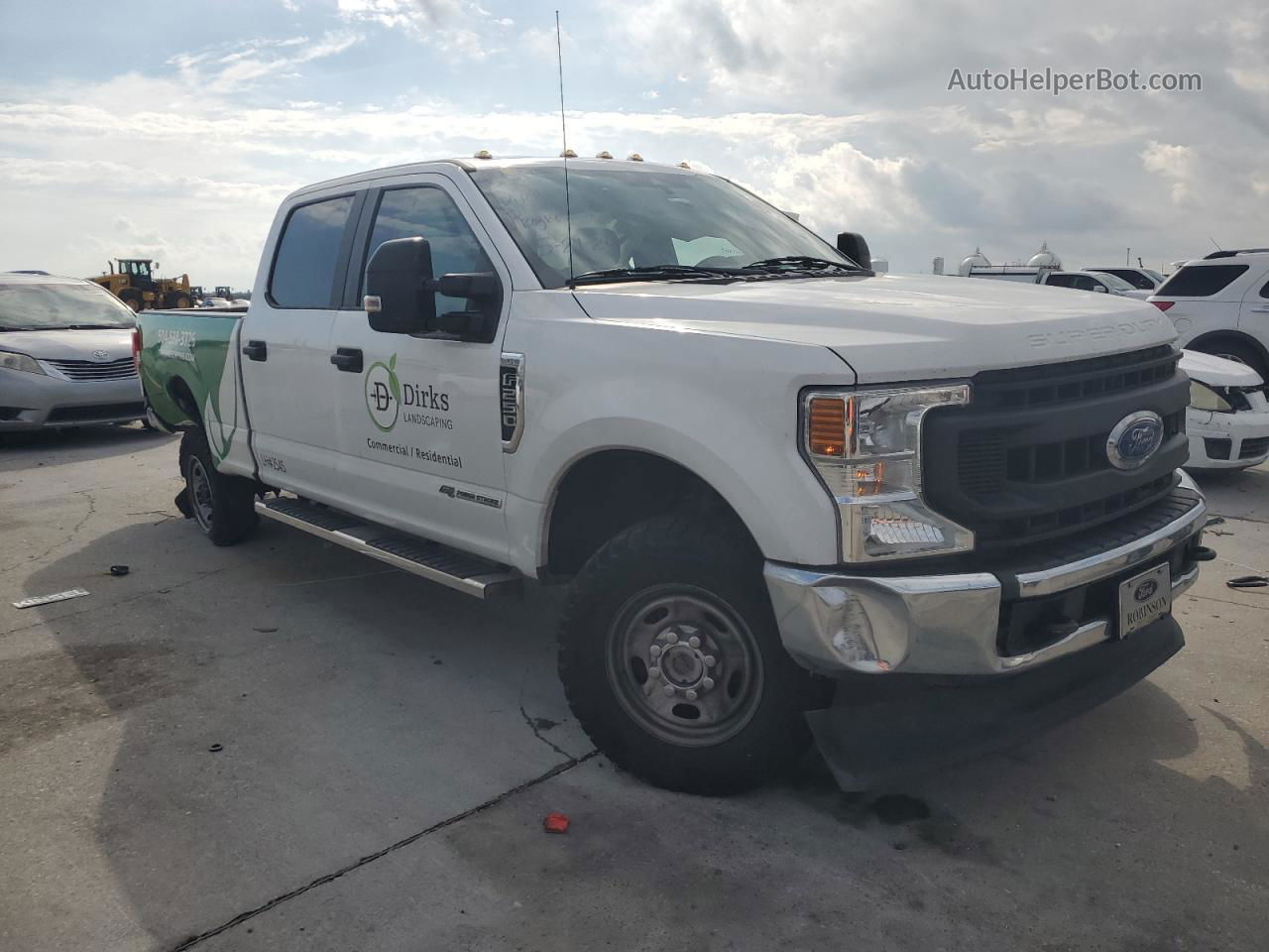 2020 Ford F250 Super Duty White vin: 1FT7W2BT2LED57171