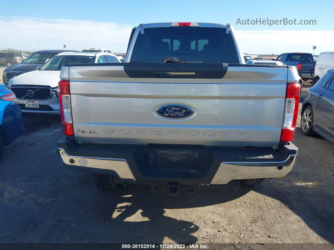 2018 Ford F-250 Lariat Серебряный vin: 1FT7W2BT8JEC77354