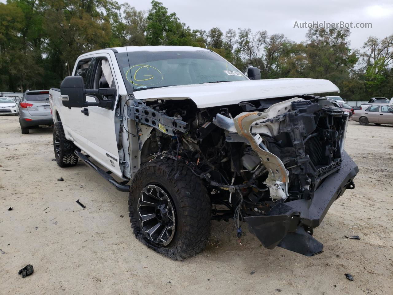 2020 Ford F250 Super Duty White vin: 1FT7W2BT8LEC92682