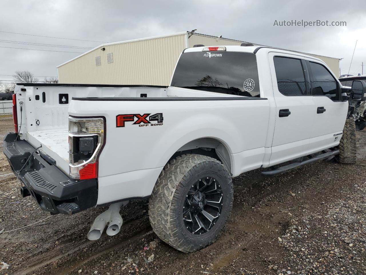 2020 Ford F250 Super Duty White vin: 1FT7W2BT8LEC92682