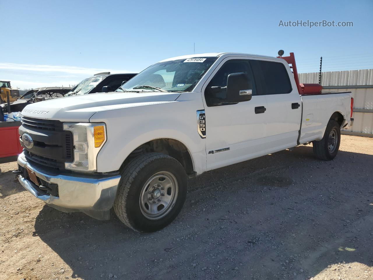2017 Ford F350 Super Duty White vin: 1FT7W3ATXHED72452