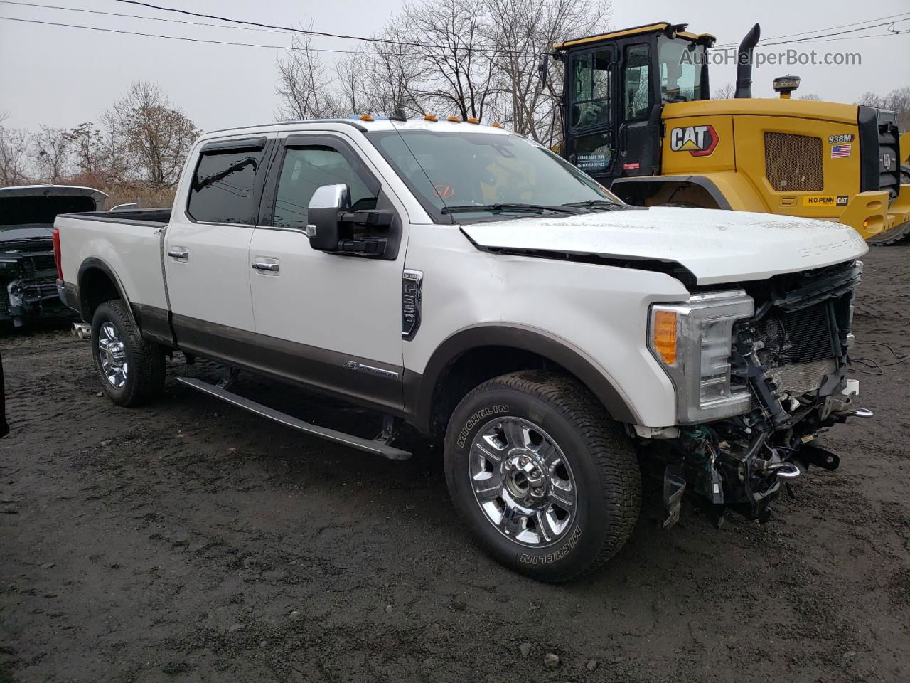 2019 Ford F350 Super Duty White vin: 1FT7W3BT0KEG18558