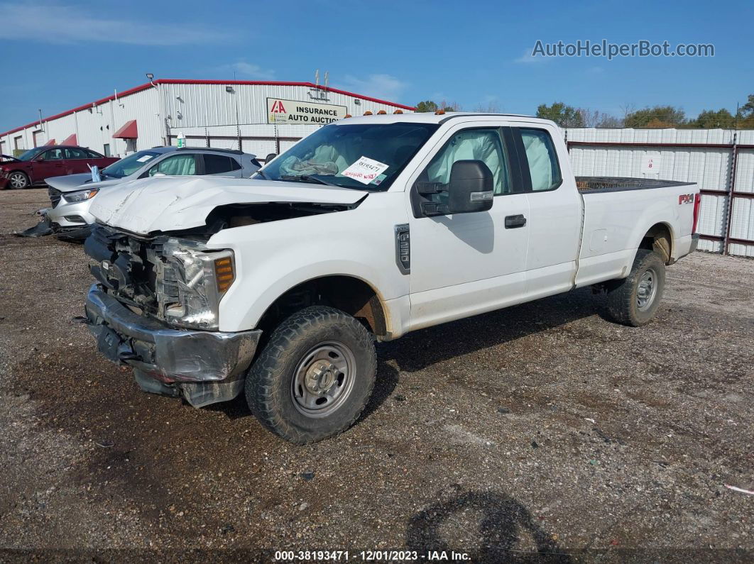 2018 Ford F-250 Xl White vin: 1FT7X2B60JEC98240