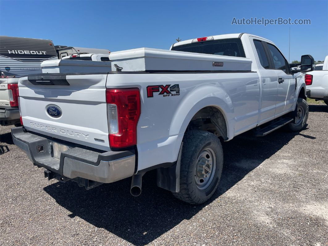 2018 Ford F-250 Xl White vin: 1FT7X2B61JEC66610