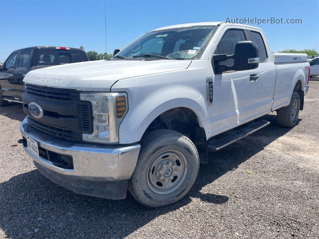 2018 Ford F-250 Xl White vin: 1FT7X2B61JEC66610