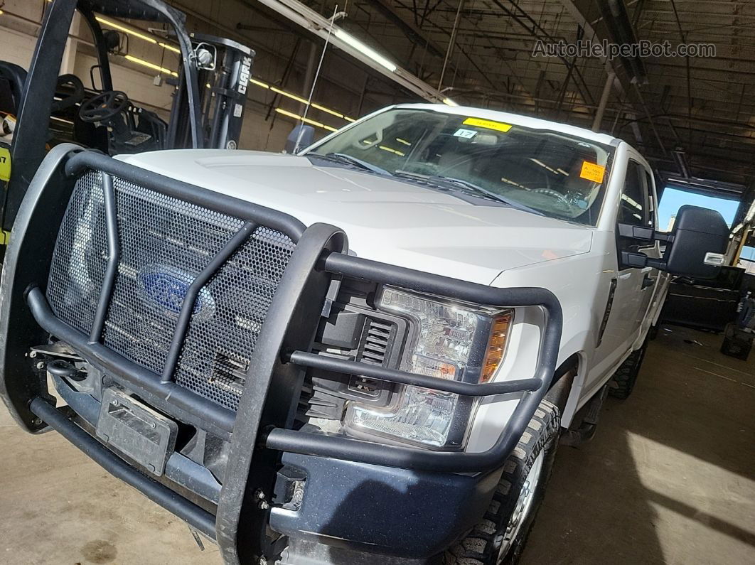 2018 Ford F-250 Xl vin: 1FT7X2B63JEB84331