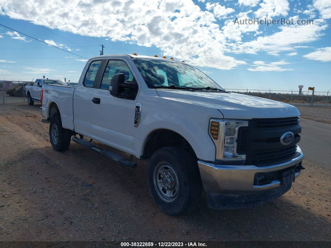 2018 Ford F-250 Xl White vin: 1FT7X2B64JEB81521