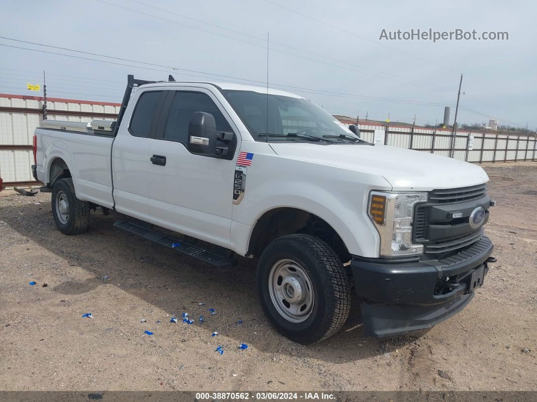 2018 Ford F-250 Xl White vin: 1FT7X2B64JEC48103