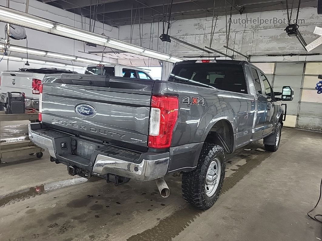 2018 Ford F-250 Xl vin: 1FT7X2B64JEC69095