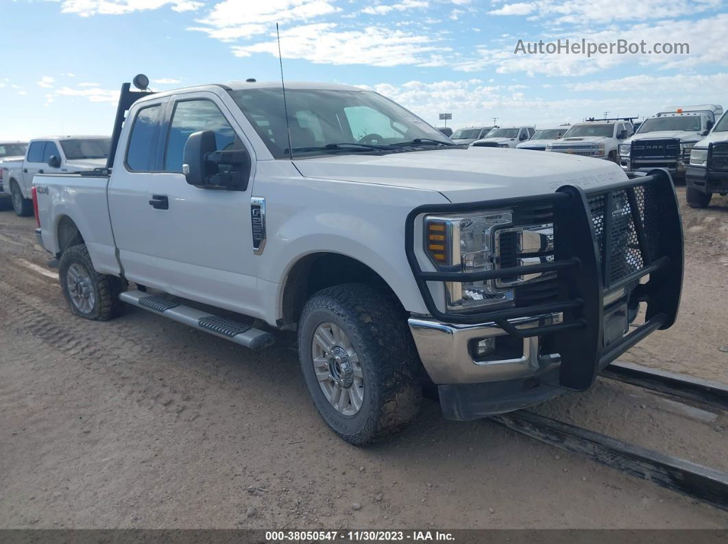 2018 Ford F-250 Xlt White vin: 1FT7X2B66JEC94712