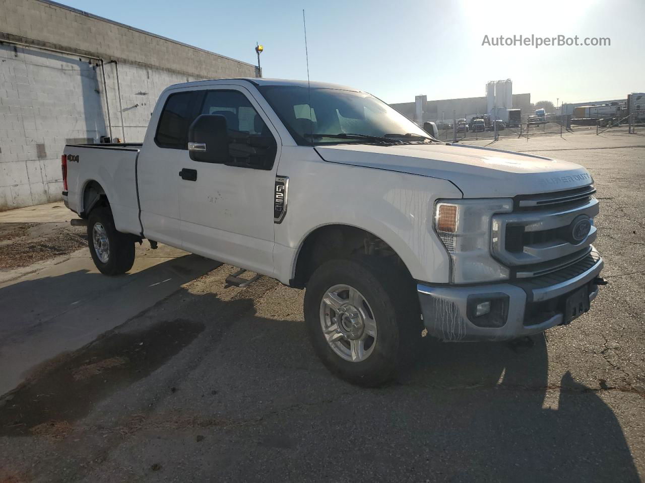 2020 Ford F250 Super Duty White vin: 1FT7X2B66LEC53600